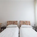 公寓 Comfort In By Wonderful Italy 圣雷默